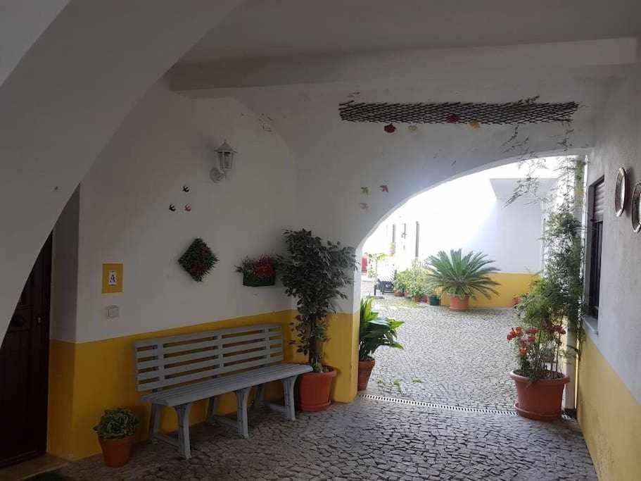 Acolhedor Espaco No Centro Da * Evora